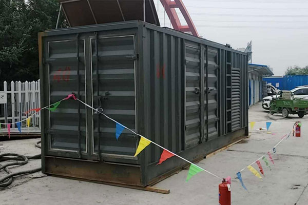 菏泽发电机租赁空气滤清器多久更换一次？